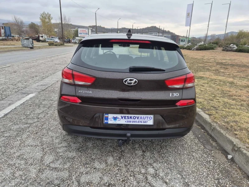 Hyundai I30 1000turbo , снимка 4 - Автомобили и джипове - 47938323