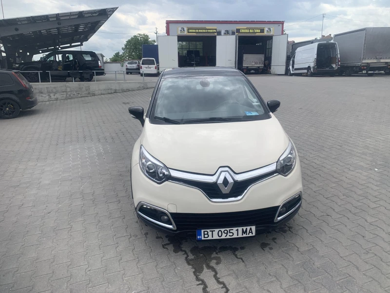 Renault Captur 1.5, снимка 5 - Автомобили и джипове - 52730112