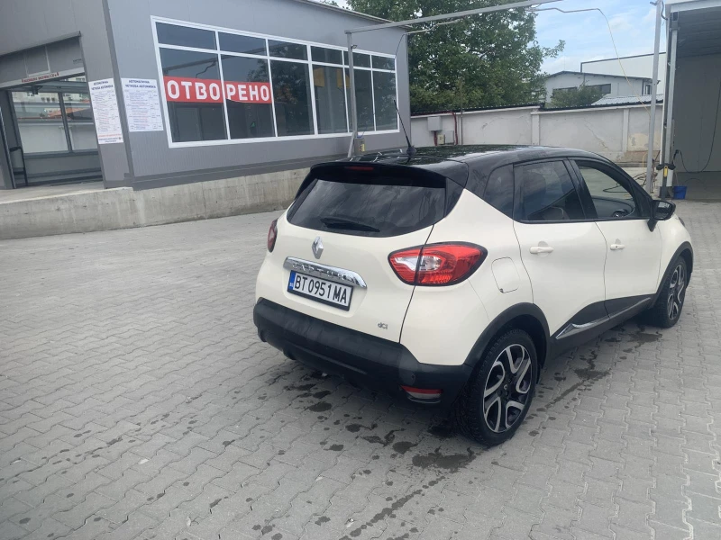 Renault Captur 1.5, снимка 7 - Автомобили и джипове - 52730112