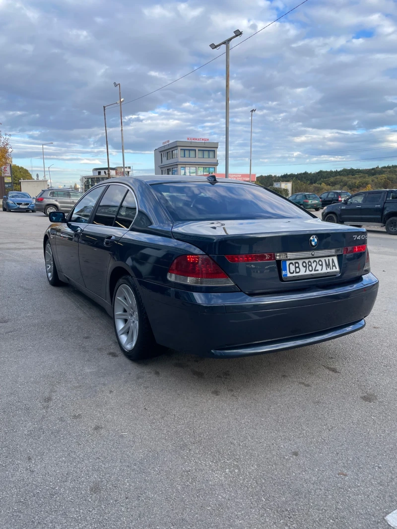 BMW 740 Перфектна, снимка 4 - Автомобили и джипове - 53005371