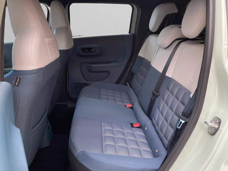 Fiat Grande Panda LA PRIMA 1.2 Hybrid 48V Petrol 110 hp eDCT, снимка 14 - Автомобили и джипове - 52413253