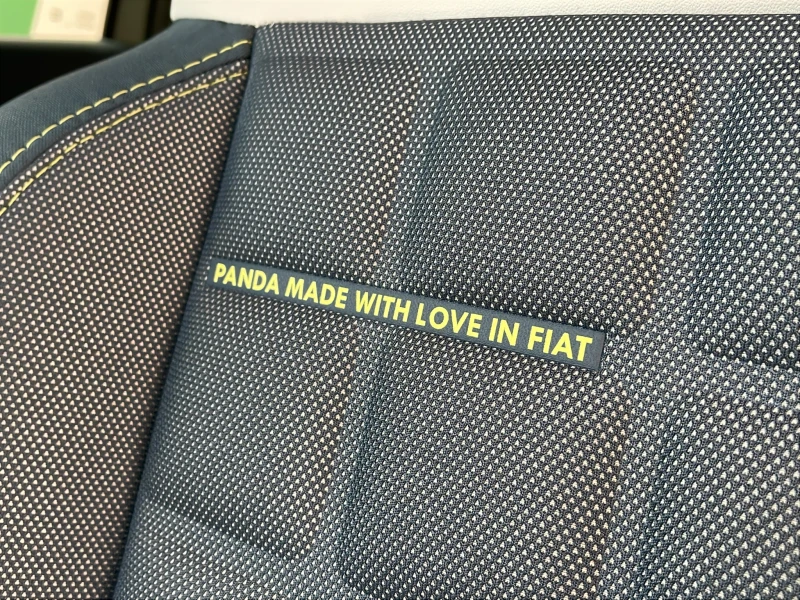 Fiat Grande Panda LA PRIMA 1.2 Hybrid 48V Petrol 110 hp eDCT, снимка 15 - Автомобили и джипове - 52413253