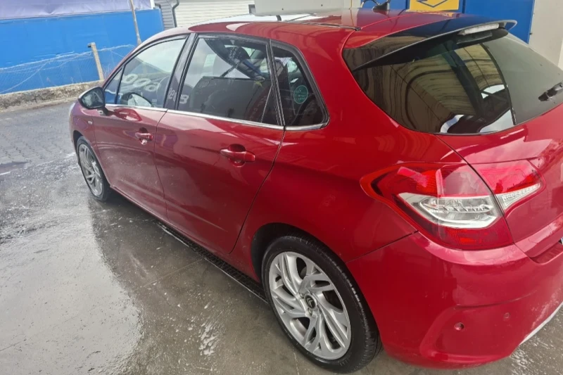 Citroen C4 2.0 HDI Exclusive , снимка 6 - Автомобили и джипове - 52419292