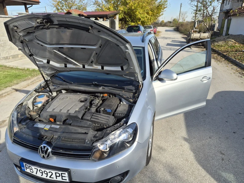 VW Golf, снимка 12 - Автомобили и джипове - 52480057