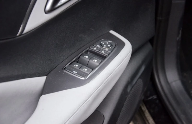 BYD Dolphin Dolphin Surf Boost, снимка 14 - Автомобили и джипове - 53100471