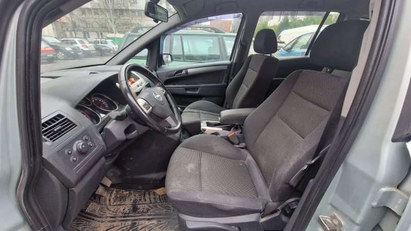 Opel Zafira 1.6 метан, снимка 6 - Автомобили и джипове - 53194444