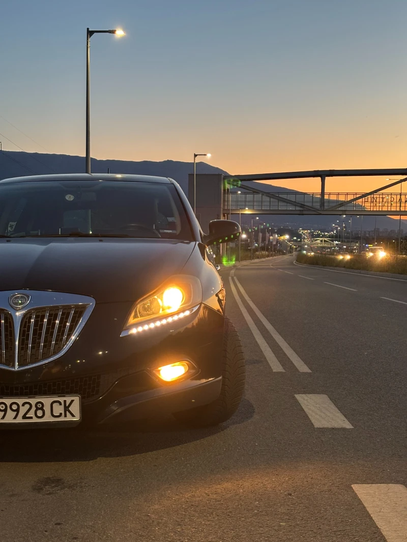 Lancia Delta - 7500 лв. - 52007038 1