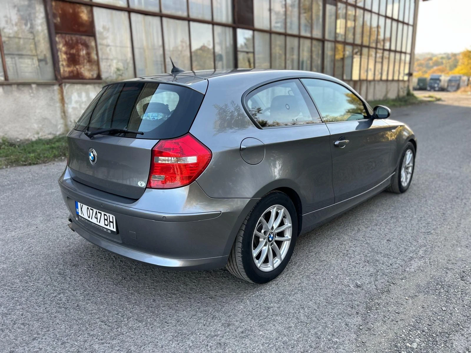 BMW 118 2.0 tdi - изображение 3