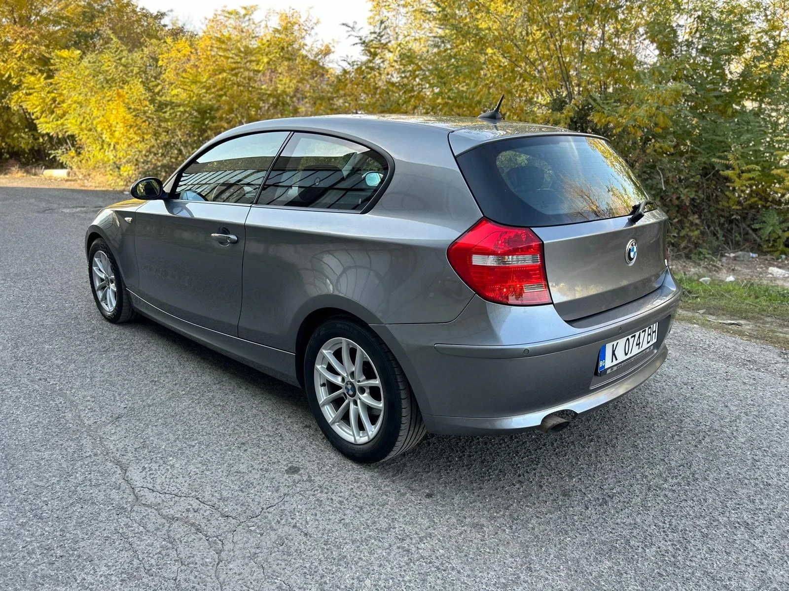 BMW 118 2.0 tdi - изображение 4