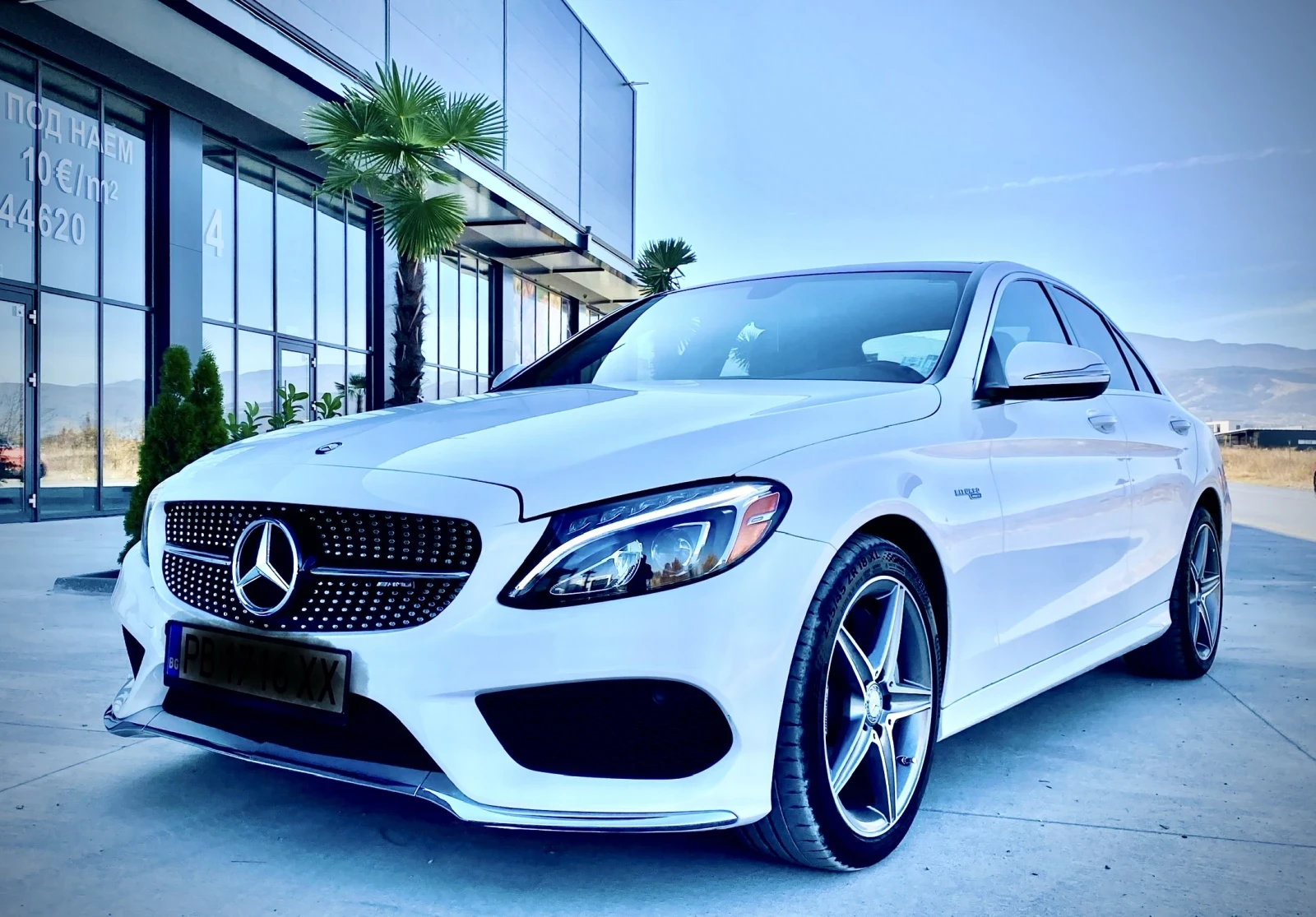 Mercedes-Benz C 400 AMG 4-matic  - изображение 2