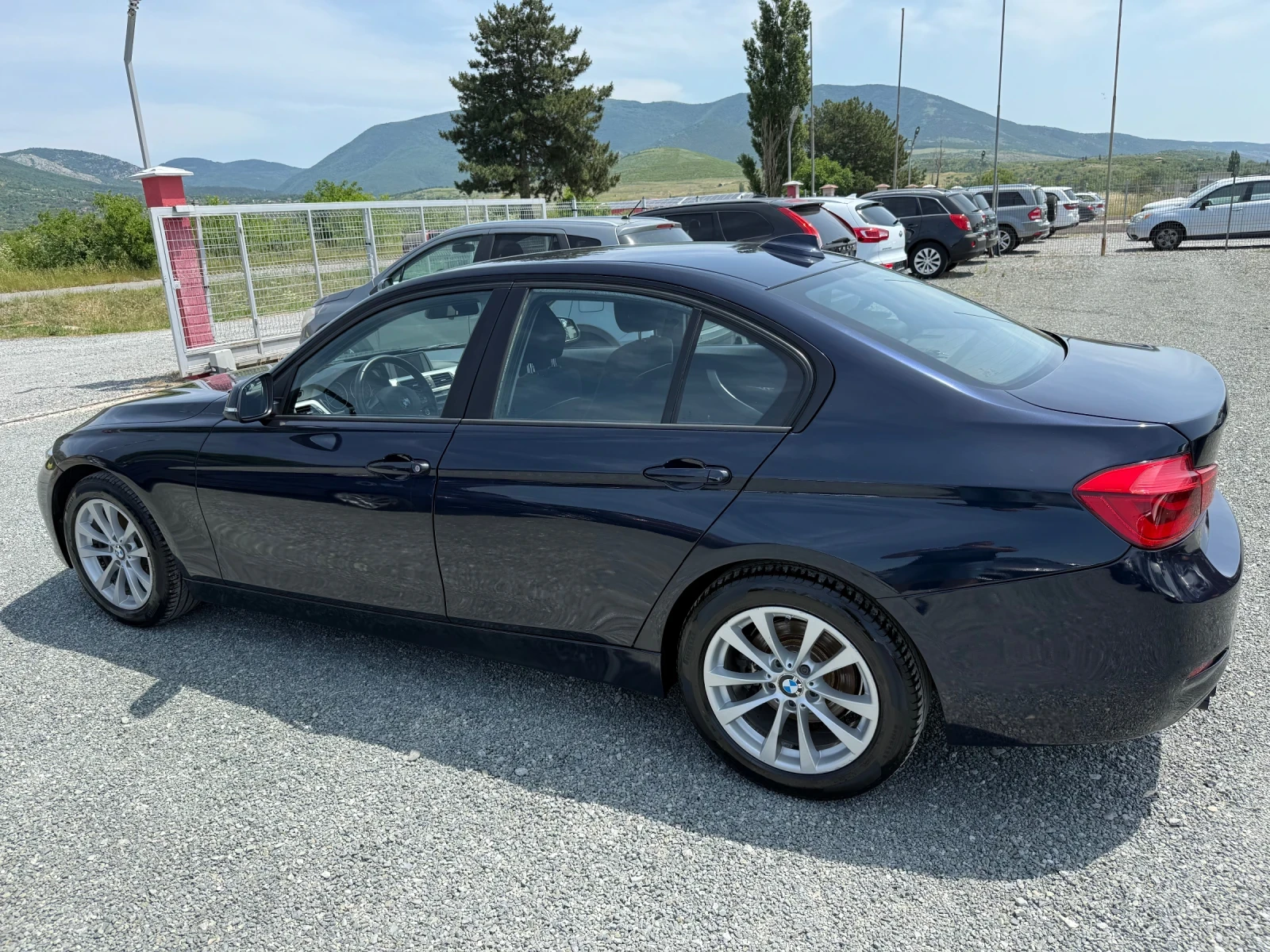 BMW 320 (KATO НОВА) - изображение 9