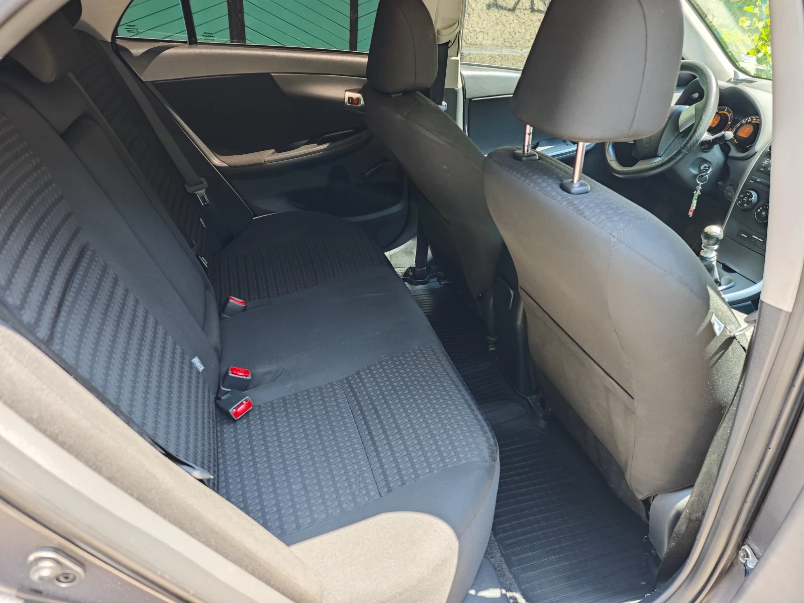 Toyota Corolla  - изображение 7