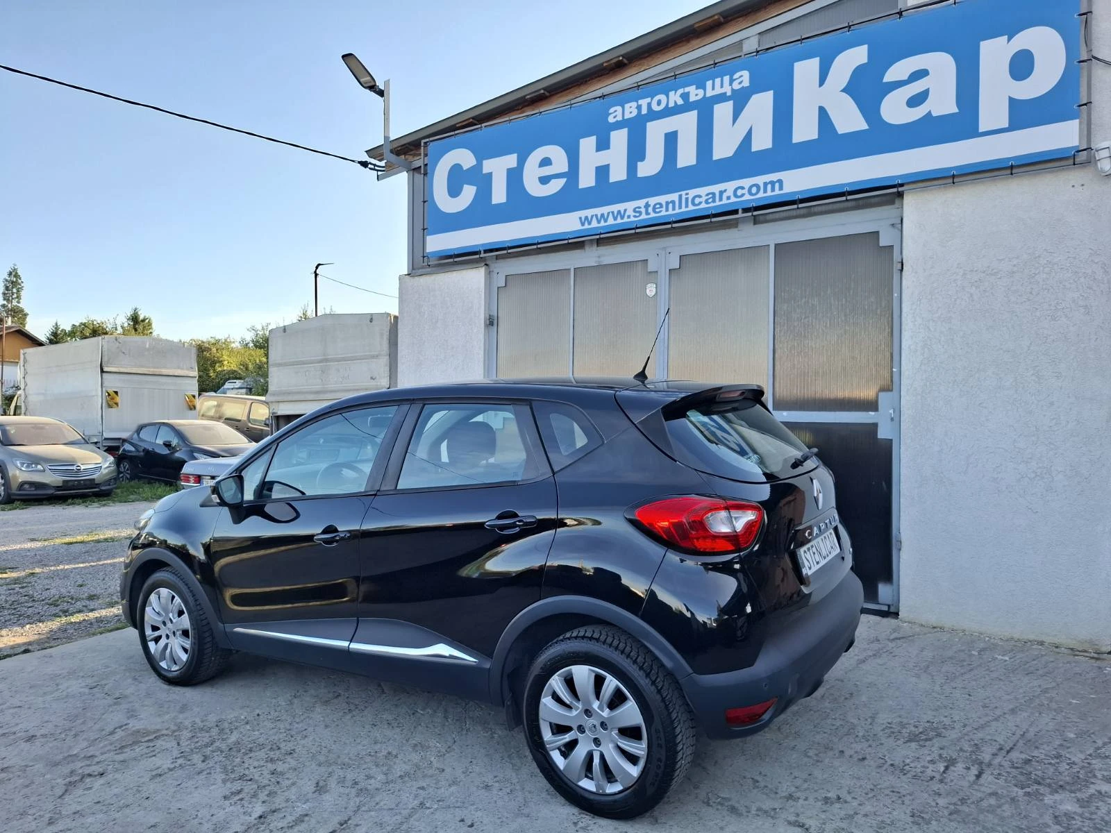 Renault Captur PDC-АВТОМАТИК-НАВИ-KEYLESS - изображение 2