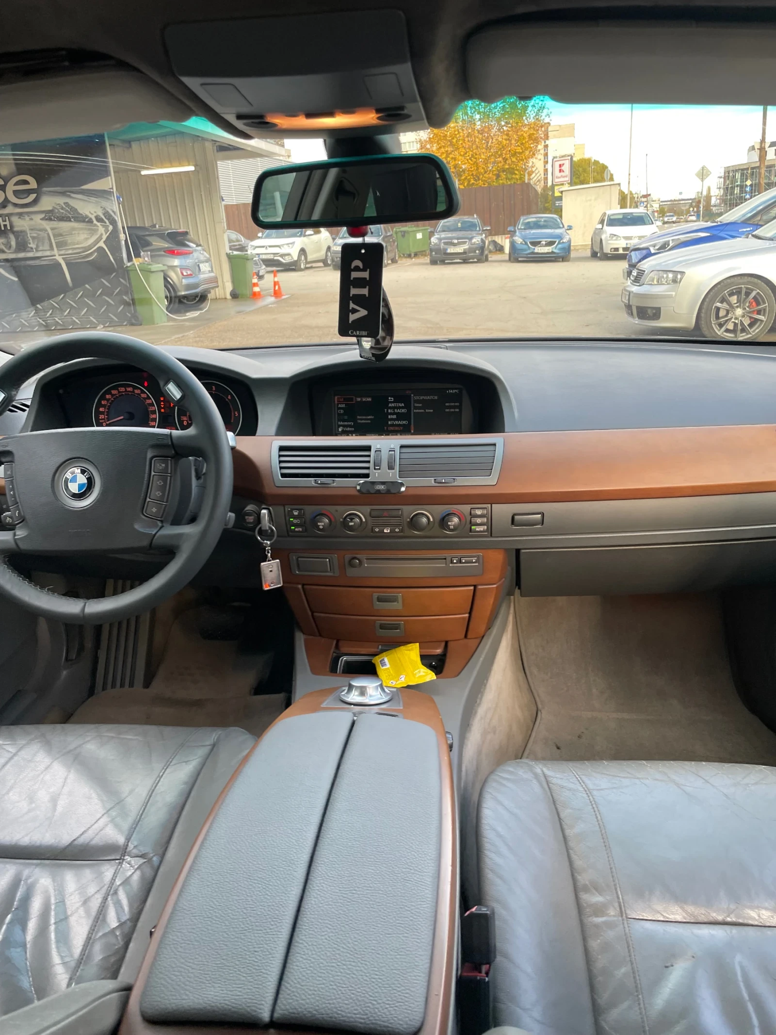 BMW 740  | Mobile.bg   8