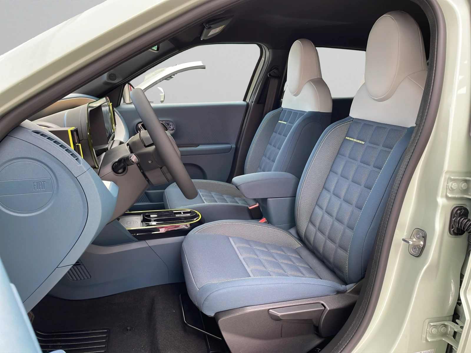 Fiat Grande Panda LA PRIMA 1.2 Hybrid 48V Petrol 110 hp eDCT | Mobile.bg   13