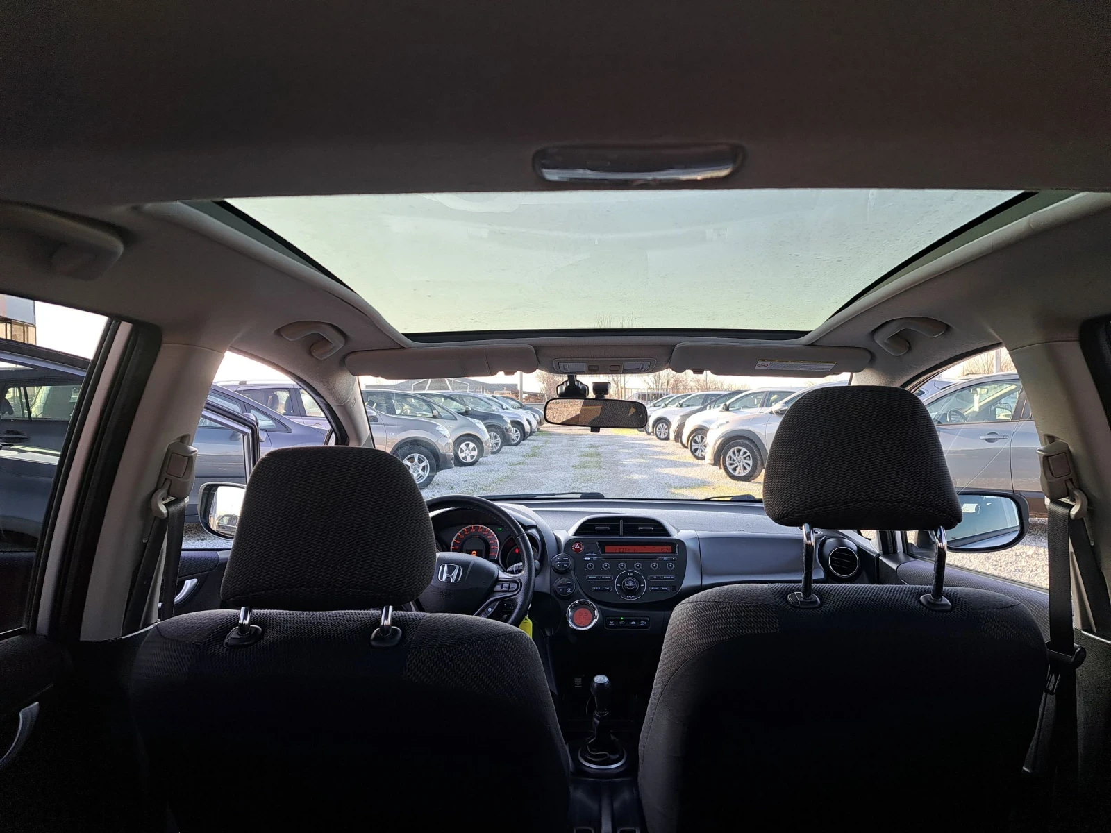 Honda Jazz 1.4  ПАНОРАМА - изображение 10