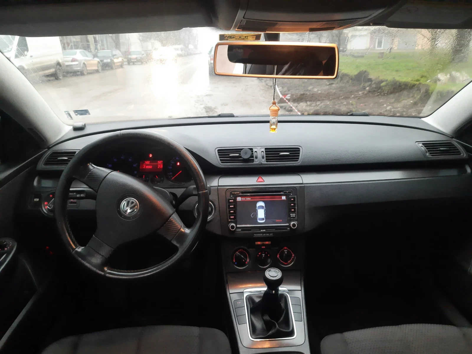 VW Passat  - изображение 9