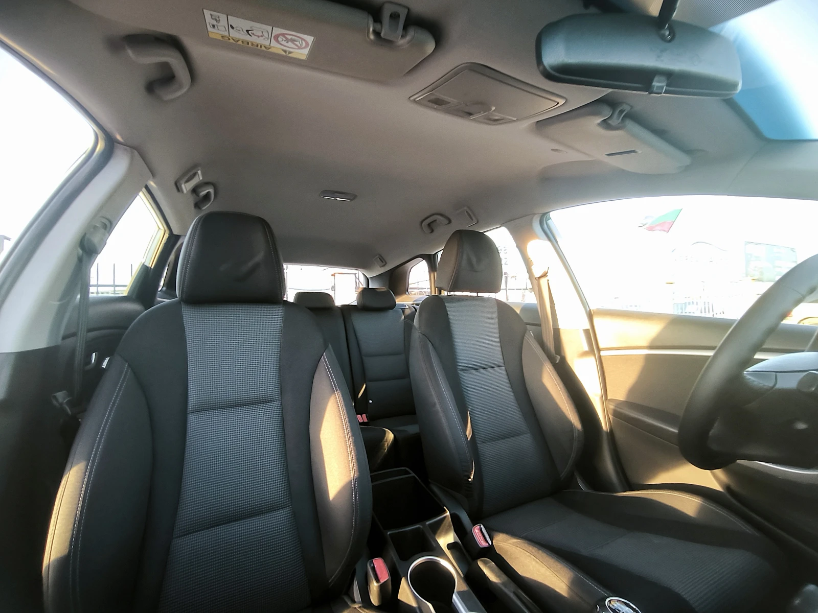 Hyundai I30 1.6crdi EURO6 FACELIFT, снимка 16 - Автомобили и джипове - 54390448