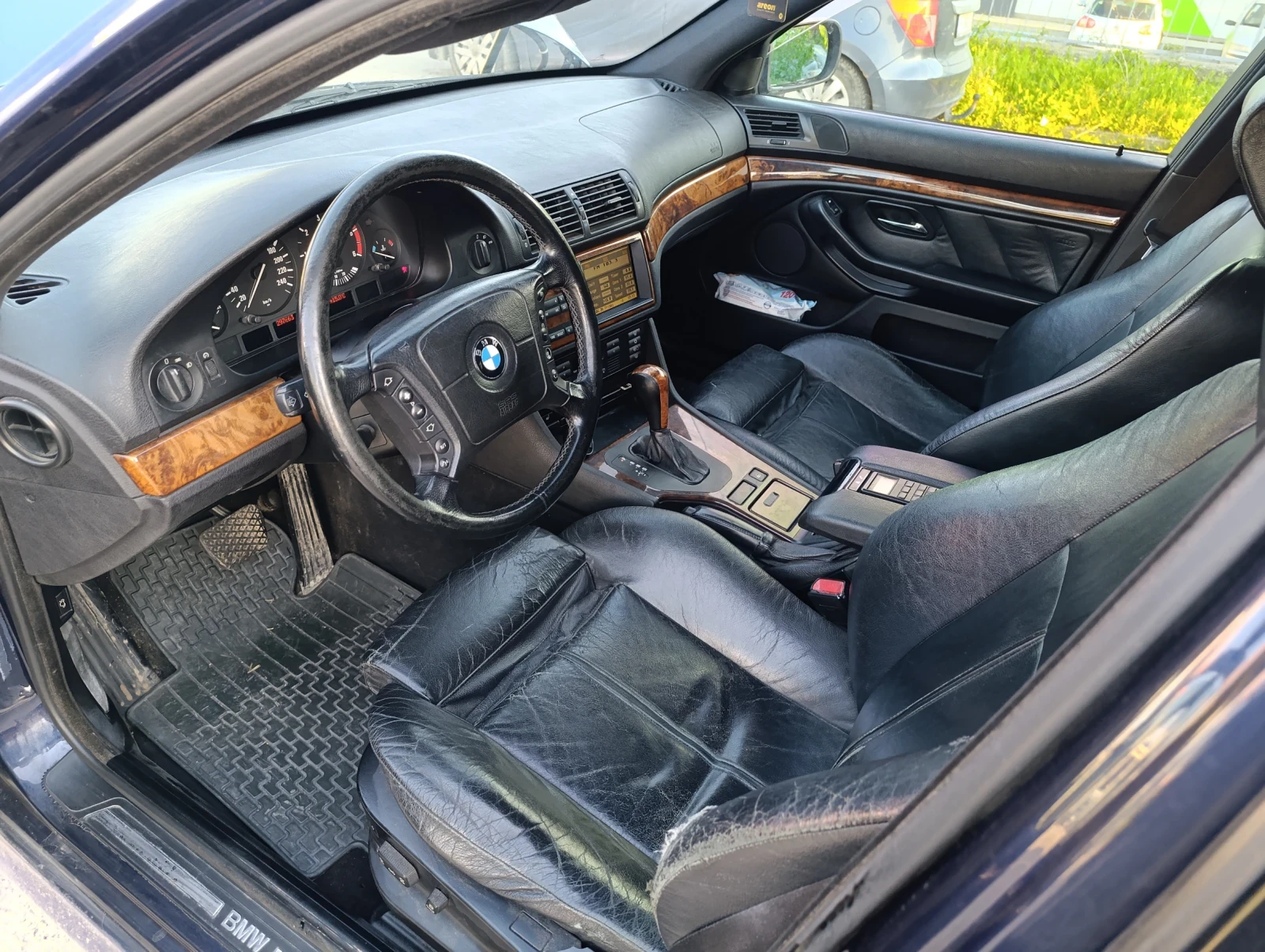 BMW 530 3.0d, снимка 6 - Автомобили и джипове - 54391484