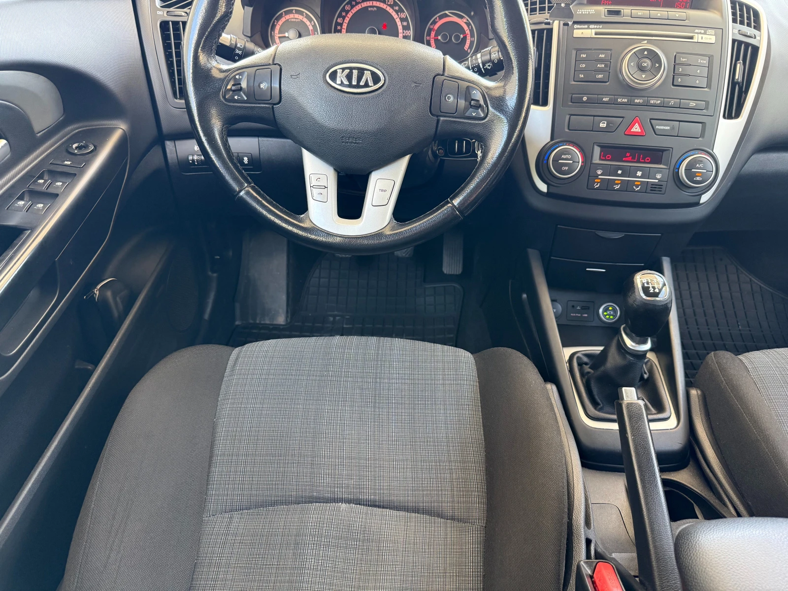 Kia Ceed ����� � ������� !!! | Mobile.bg � ����������� 11