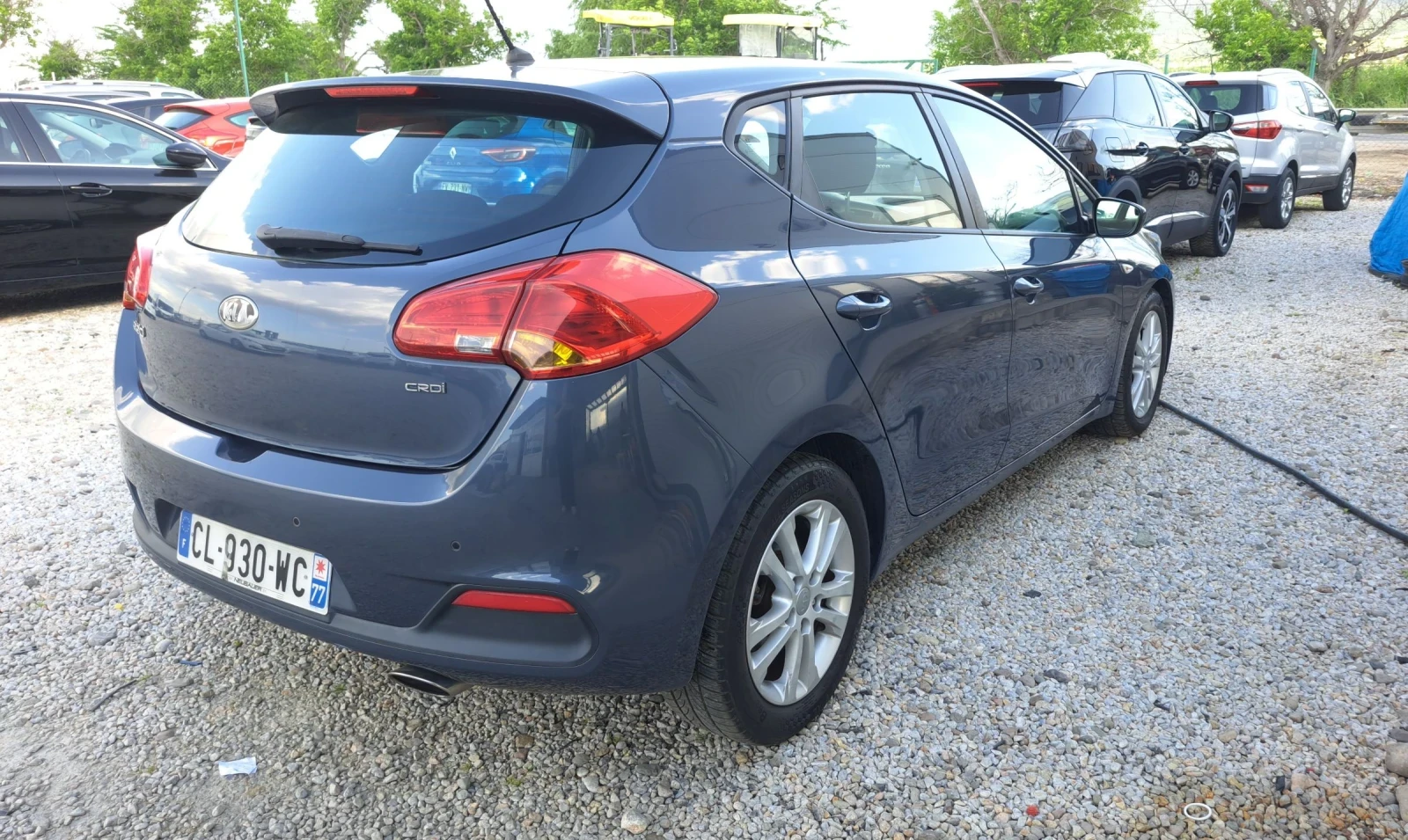 Kia Ceed 1.4 CRDI, снимка 6 - Автомобили и джипове - 54708175
