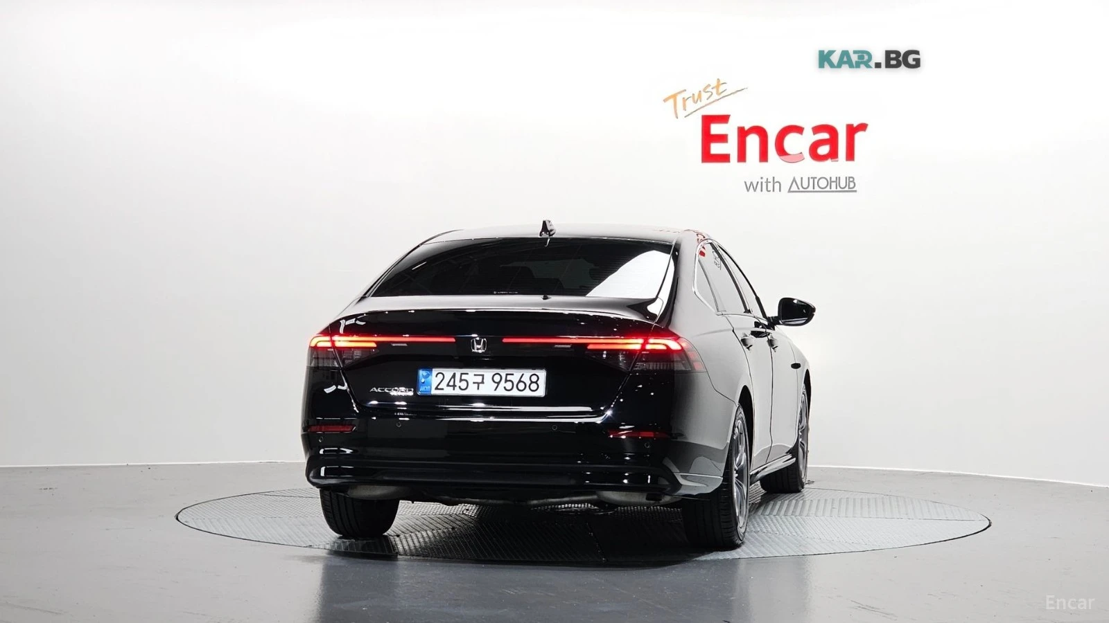 Honda Accord 1.5* TURBO* DISTRONIC* КАМЕРА* ПОДГРЕВ* SUNROOF* , снимка 4 - Автомобили и джипове - 55087107