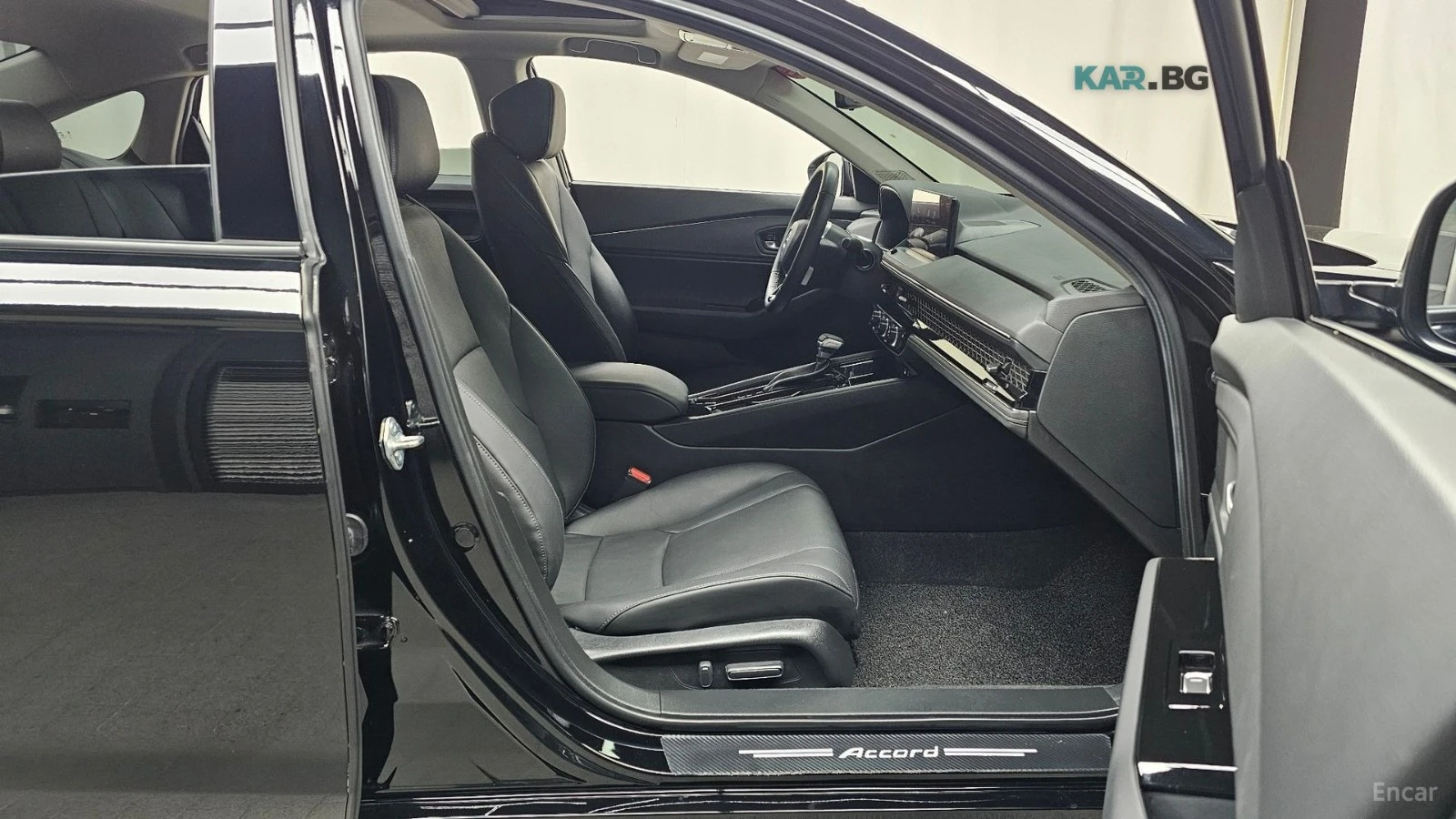 Honda Accord 1.5* TURBO* DISTRONIC* КАМЕРА* ПОДГРЕВ* SUNROOF* , снимка 10 - Автомобили и джипове - 55087107