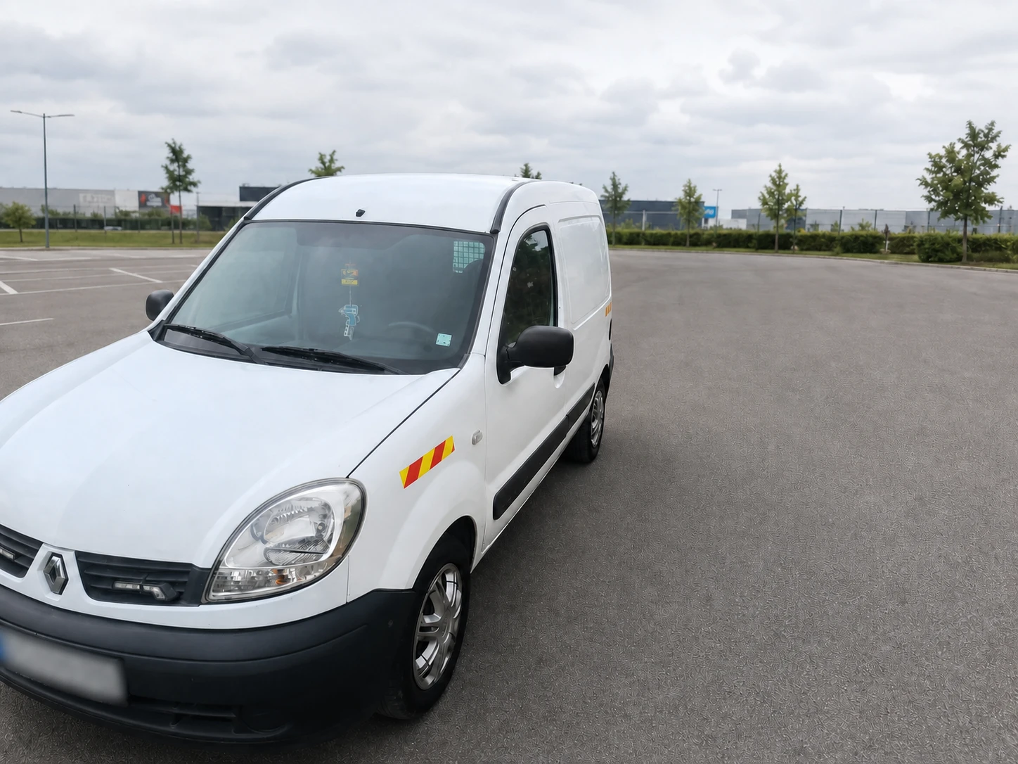 Renault Kangoo 1.5 dCi 70, снимка 3 - Автомобили и джипове - 55391245