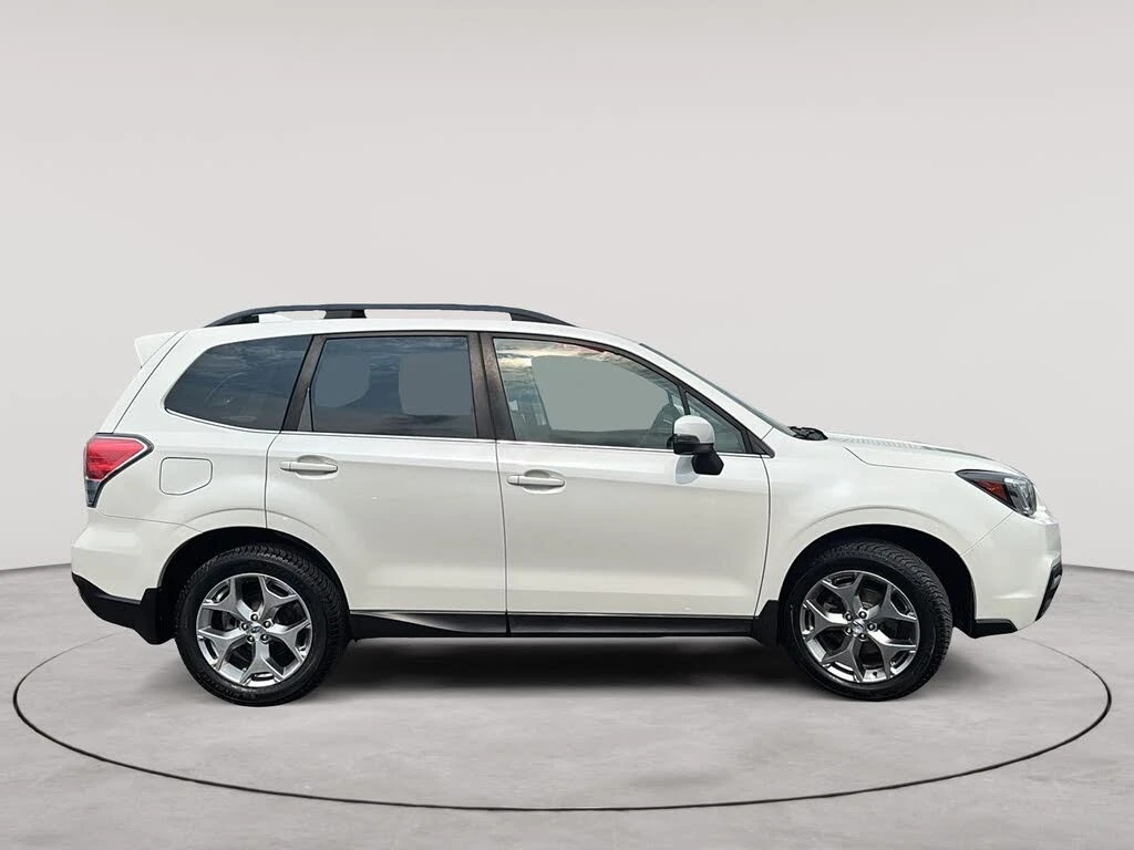 Subaru Forester 2.5* TOURING* КОЖА* ПОДГРЕВ* ПАНО* HARMAN KARDON* , снимка 3 - Автомобили и джипове - 55655169