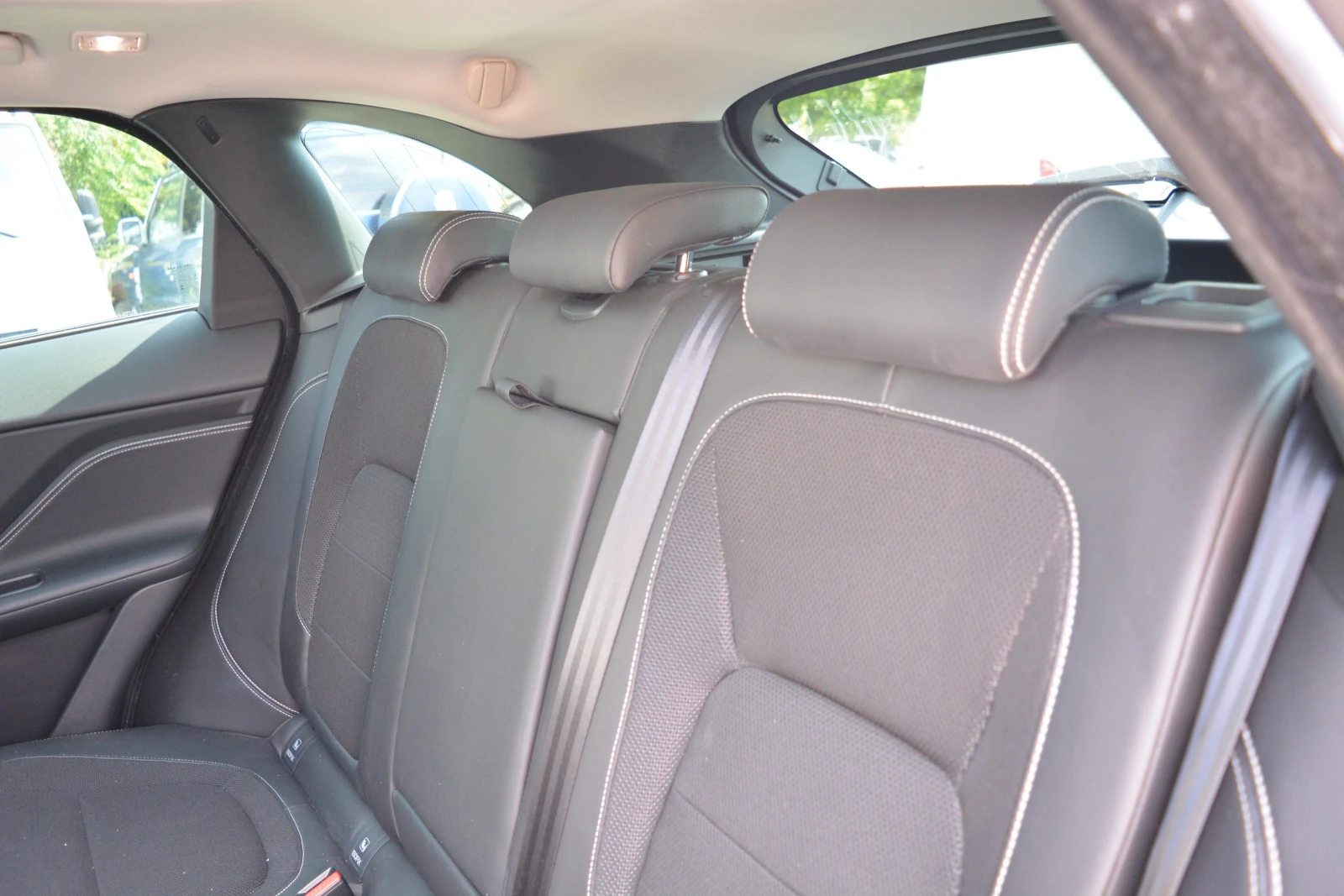 Jaguar F-Type 2.0 TD4 | Mobile.bg � ����������� 13