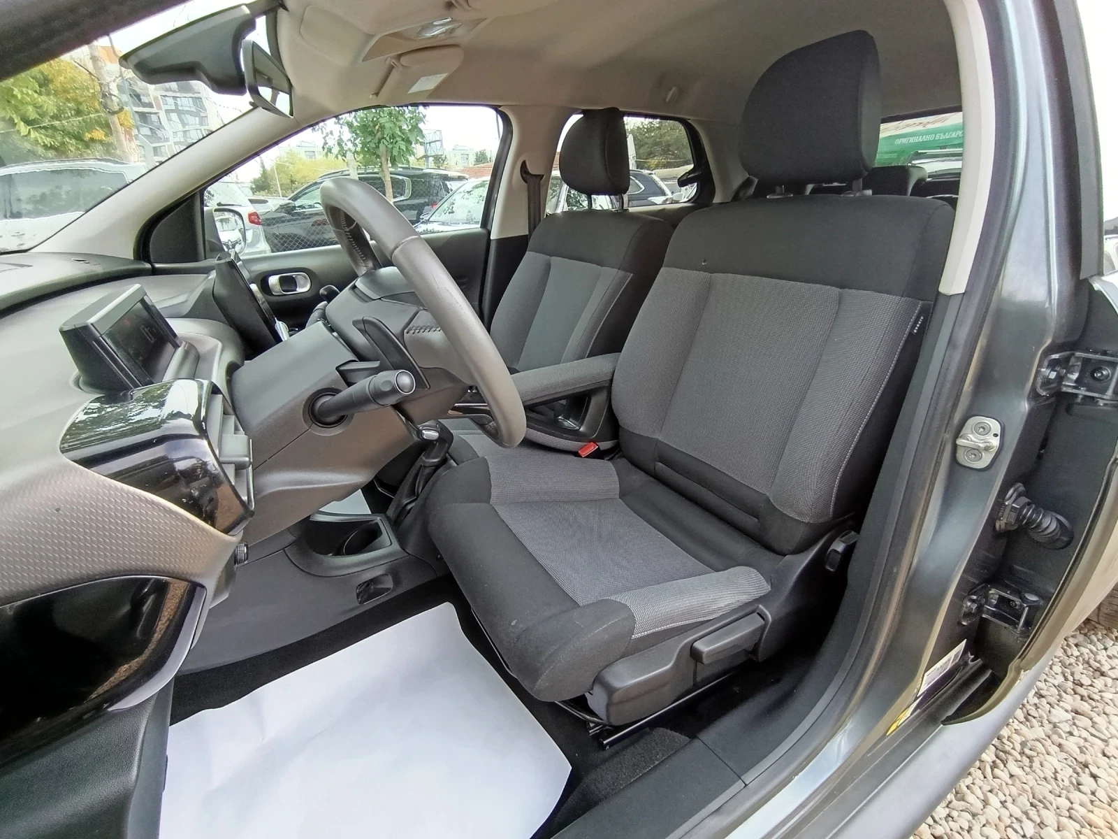Citroen C4 Cactus AUTOMATIC, снимка 11 - Автомобили и джипове - 55952927