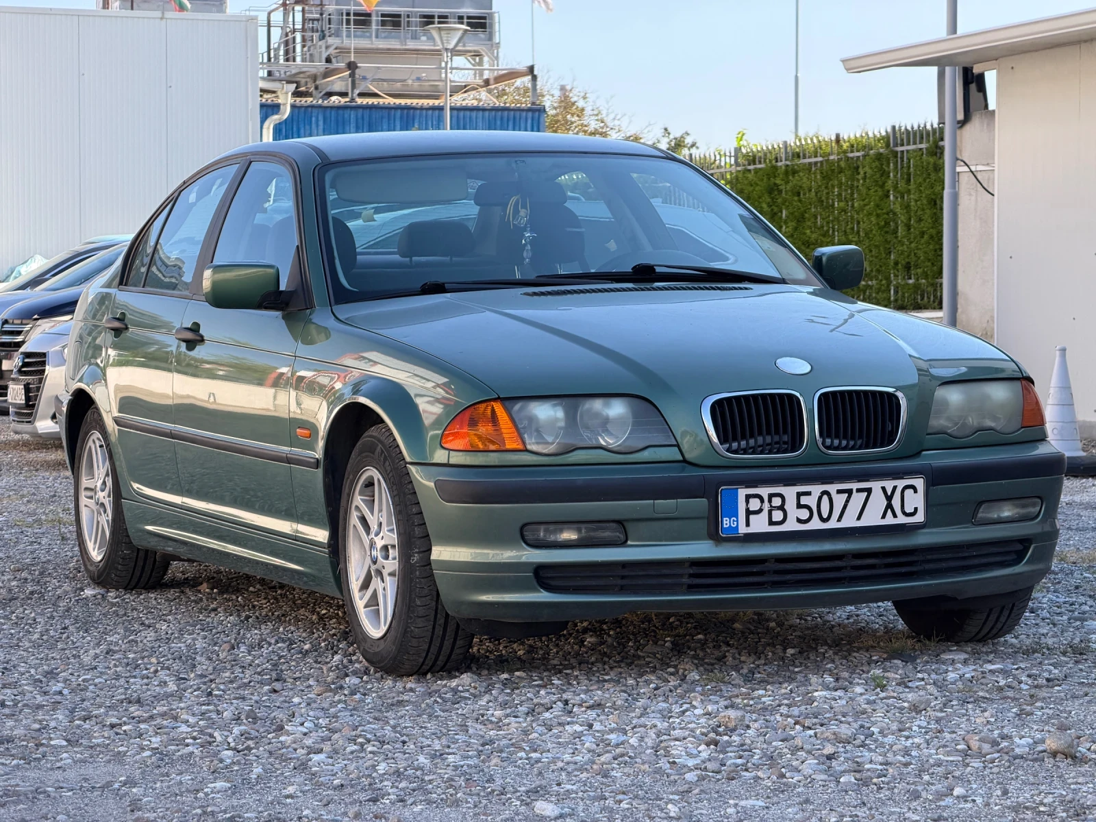 BMW 318 Газ/Бензин Климатроник Автопилот, снимка 3 - Автомобили и джипове - 56093190