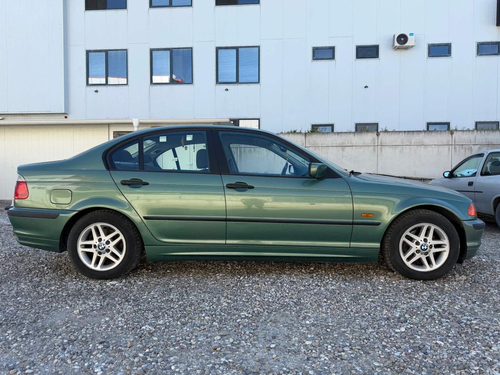 BMW 318 Газ/Бензин Климатроник Автопилот, снимка 8 - Автомобили и джипове - 56093190