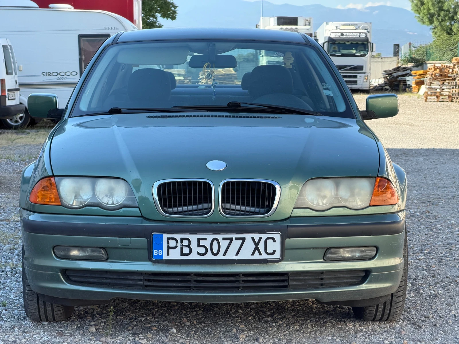 BMW 318 Газ/Бензин Климатроник Автопилот, снимка 2 - Автомобили и джипове - 56093190