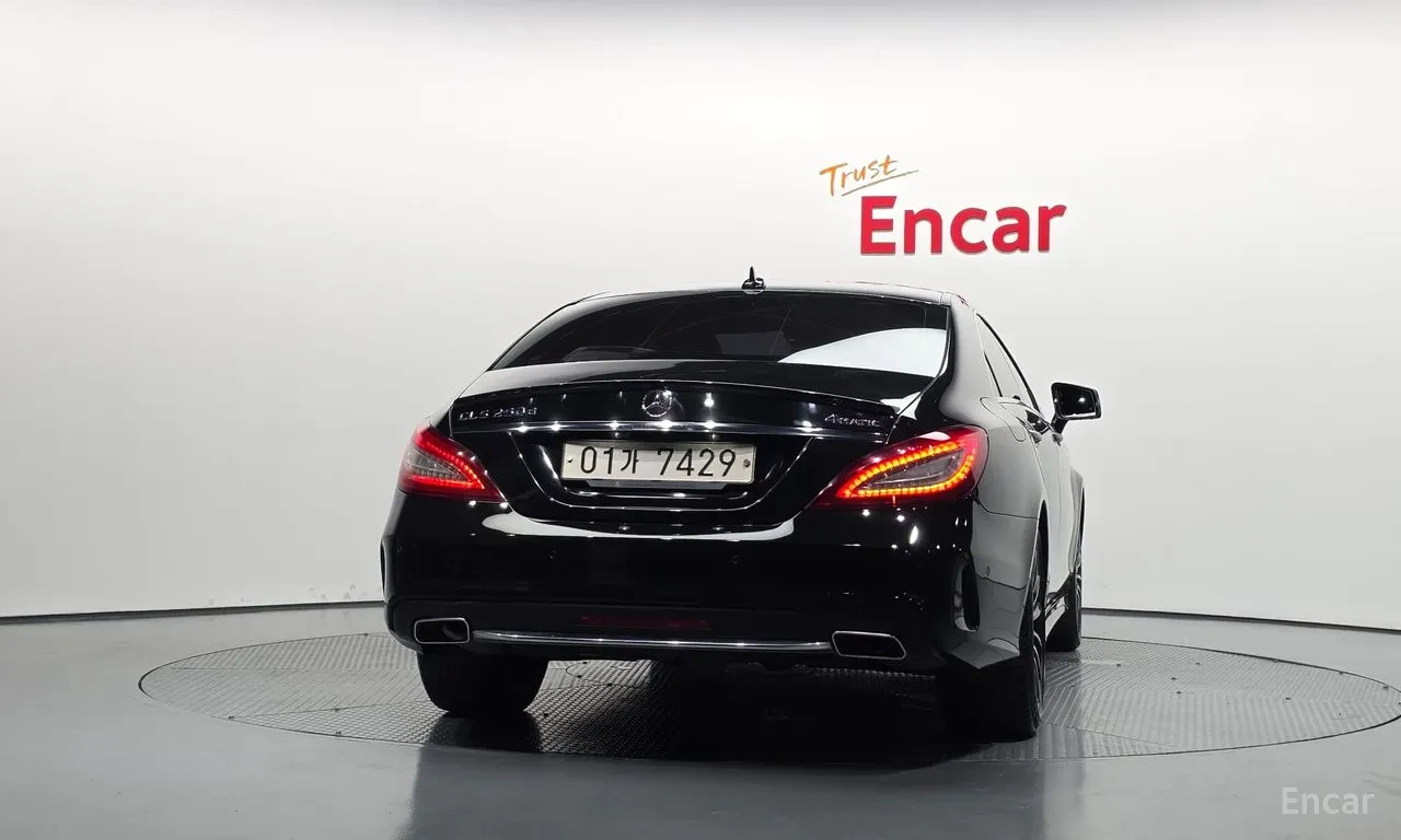 Mercedes-Benz CLS 250 250d* 4MATIC* AMG* 360 * ШИБЕДАХ* NAVI* ПОДГРЕВ, снимка 4 - Автомобили и джипове - 56162642