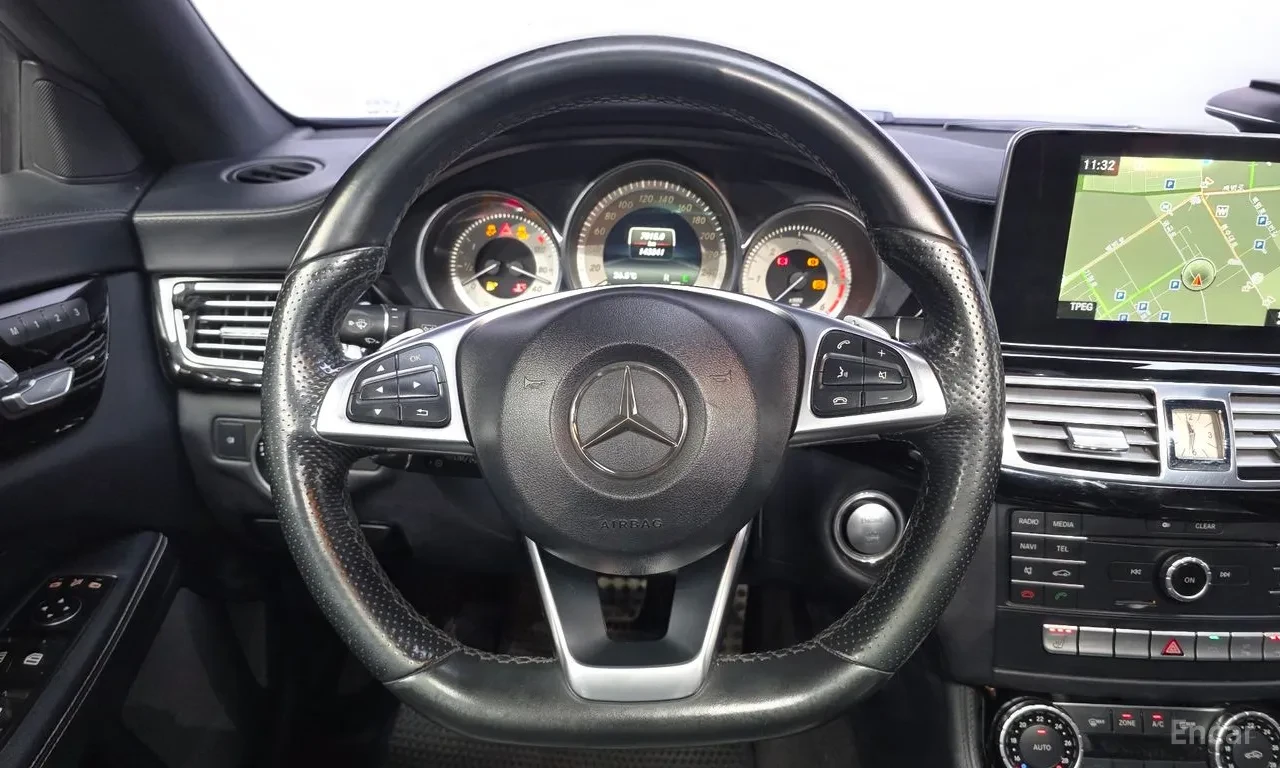 Mercedes-Benz CLS 250 250d* 4MATIC* AMG* 360 * ШИБЕДАХ* NAVI* ПОДГРЕВ, снимка 8 - Автомобили и джипове - 56162642