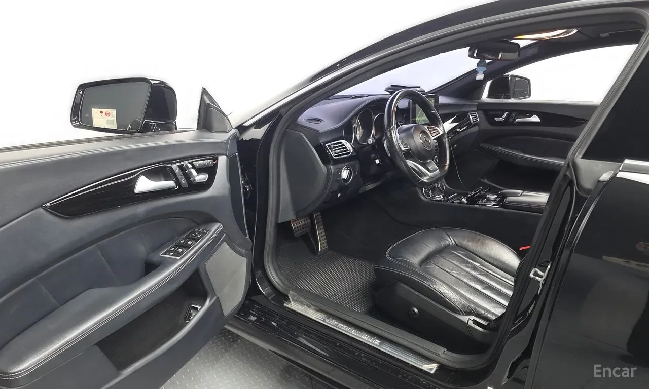 Mercedes-Benz CLS 250 250d* 4MATIC* AMG* 360 * ШИБЕДАХ* NAVI* ПОДГРЕВ, снимка 6 - Автомобили и джипове - 56162642