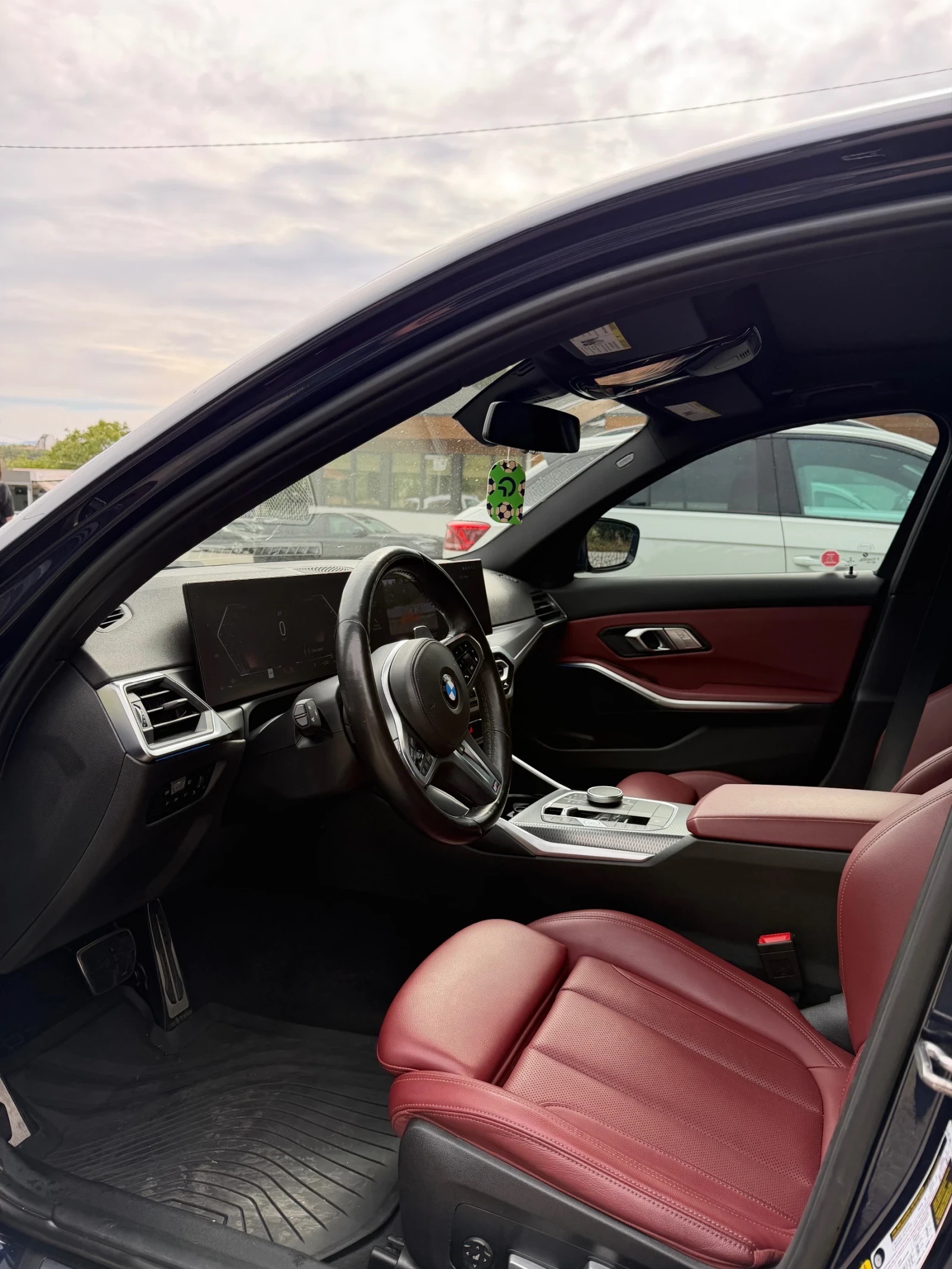 BMW 330 * M Package * xDrive , снимка 7 - Автомобили и джипове - 56232711