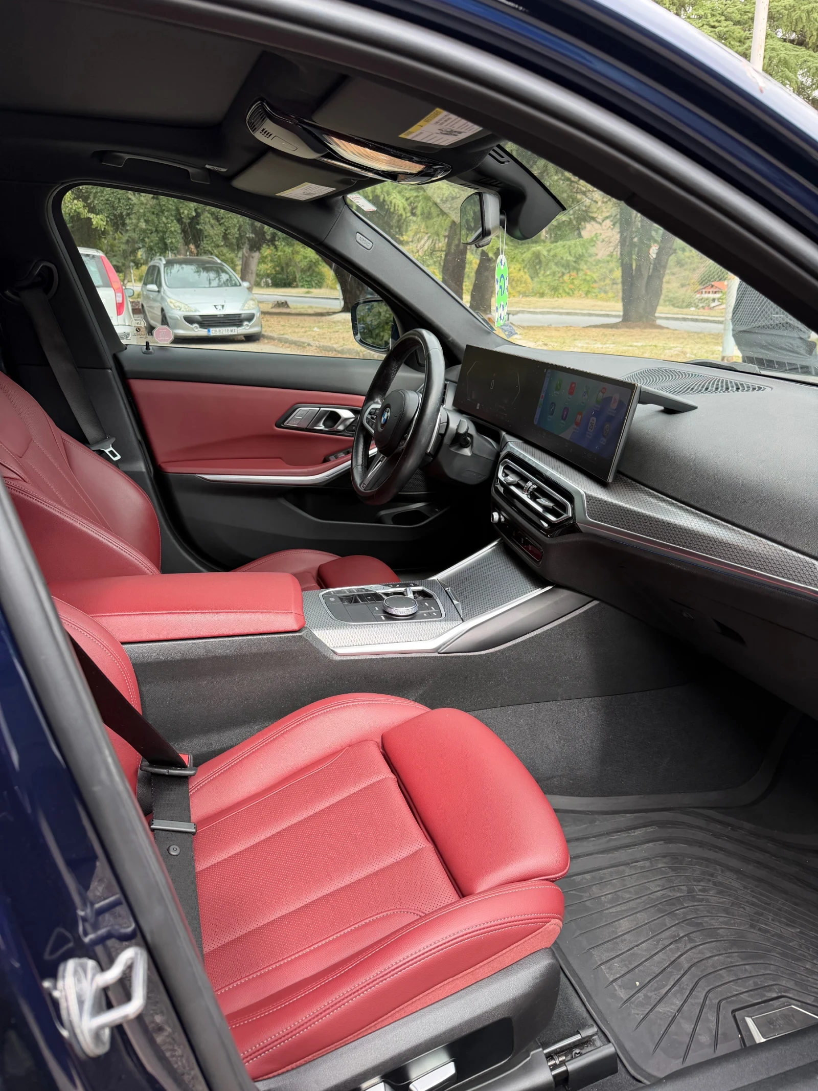 BMW 330 * M Package * xDrive , снимка 12 - Автомобили и джипове - 56232711