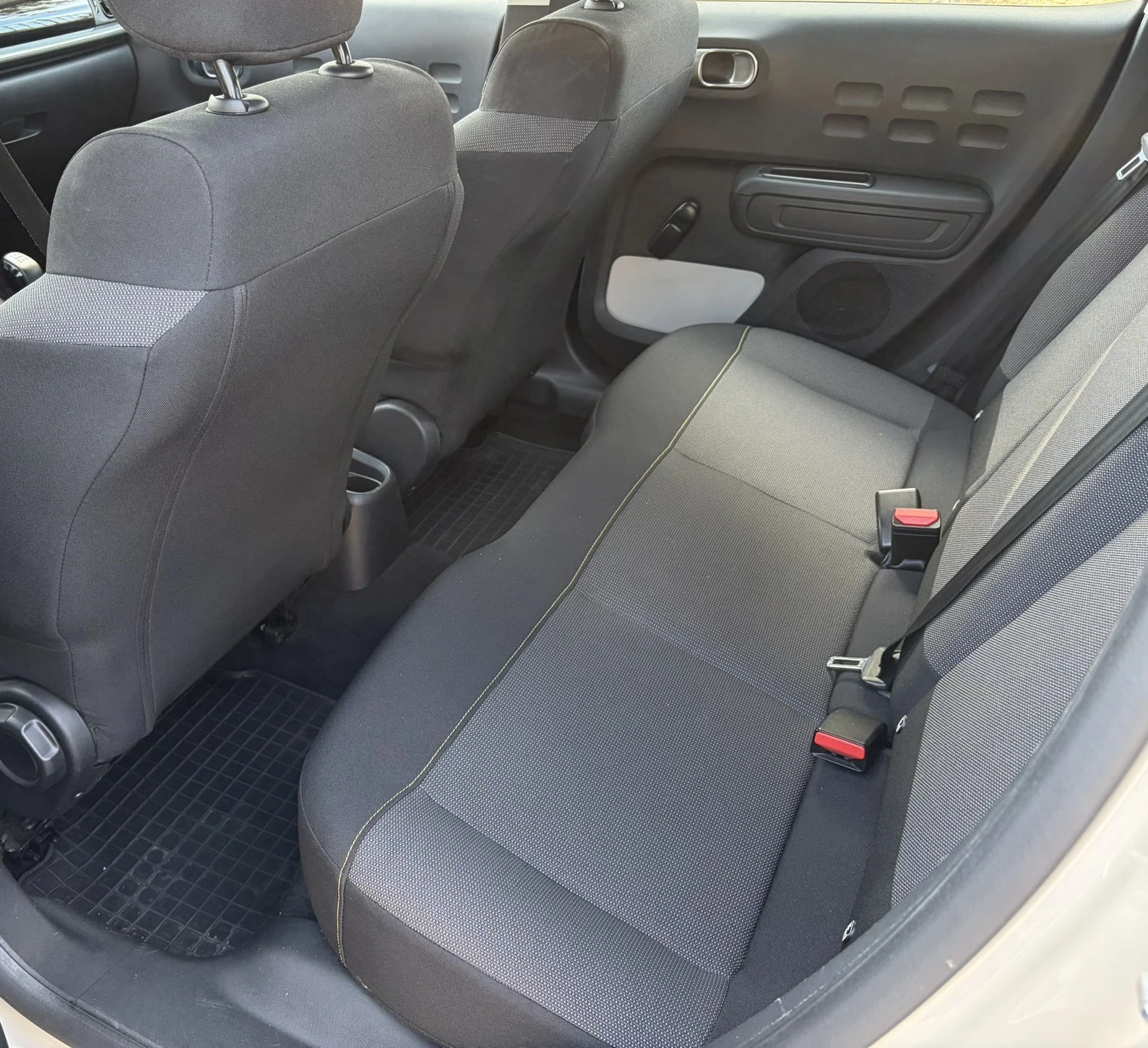 Citroen C3 FEEL PACK, снимка 9 - Автомобили и джипове - 56360056