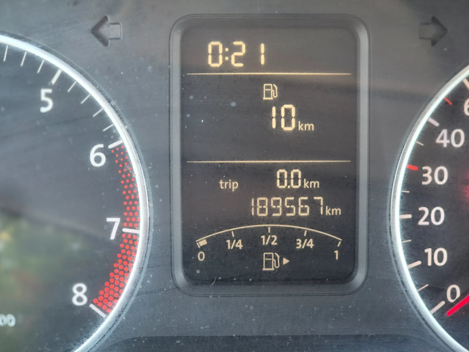 VW Polo 1.2TSI, 70k.c., снимка 10 - Автомобили и джипове - 56595918