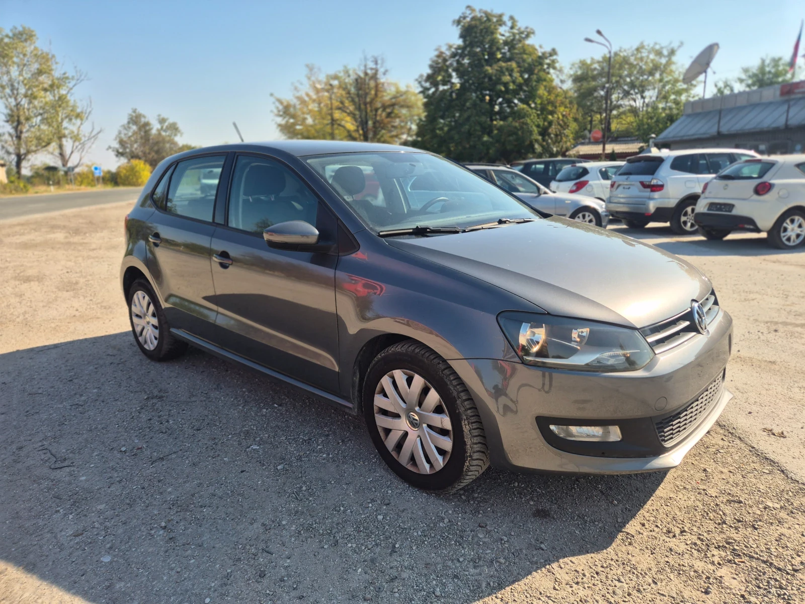 VW Polo 1.2TSI, 70k.c., снимка 3 - Автомобили и джипове - 56595918