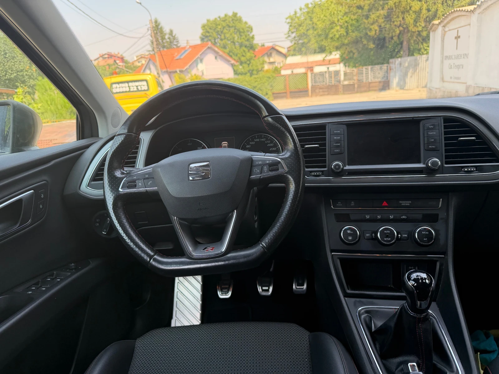 Seat Leon 2.0 184 FR, снимка 8 - Автомобили и джипове - 56617037