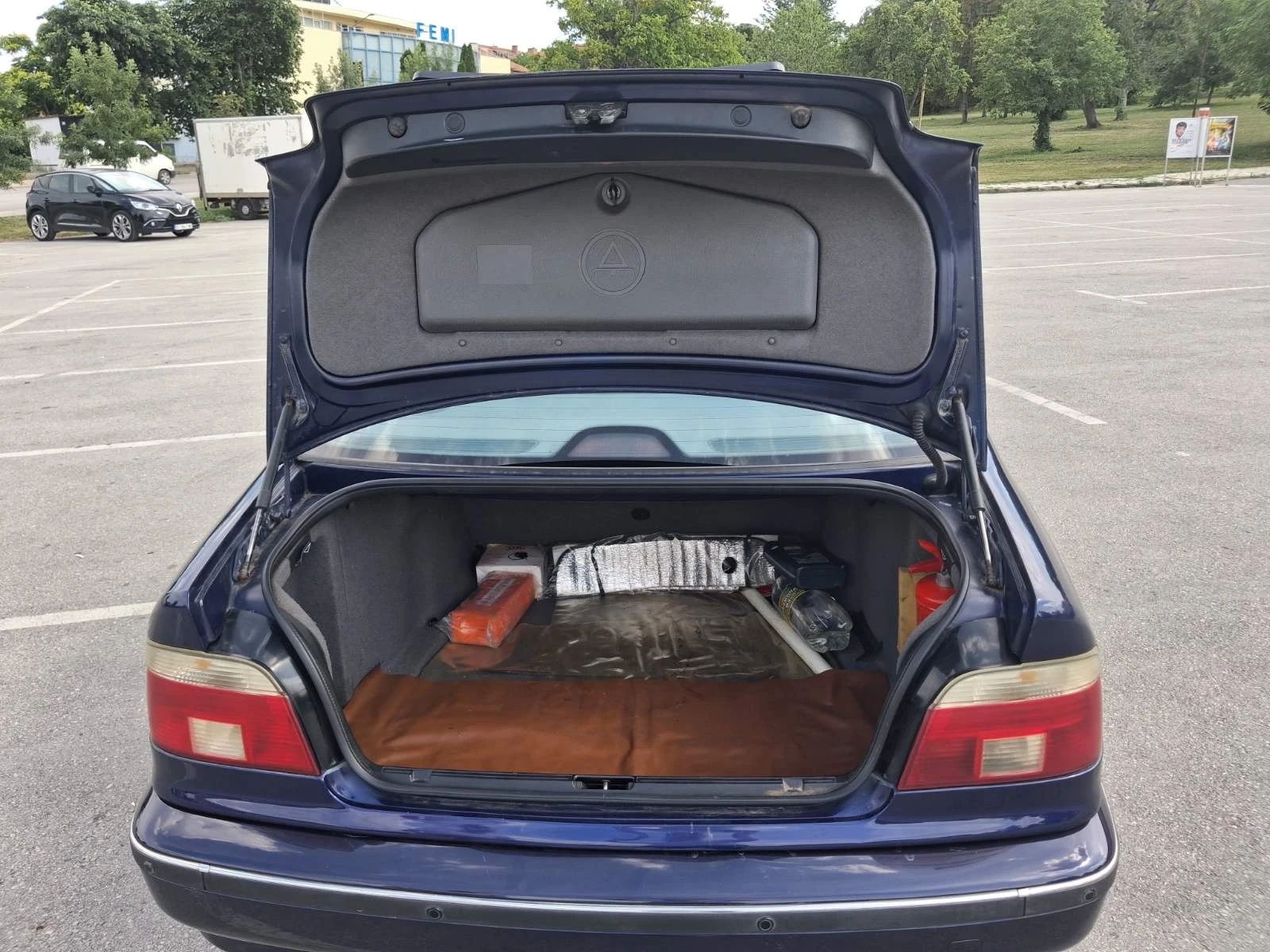 BMW 520 2.0 N/A, снимка 3 - Автомобили и джипове - 56634754