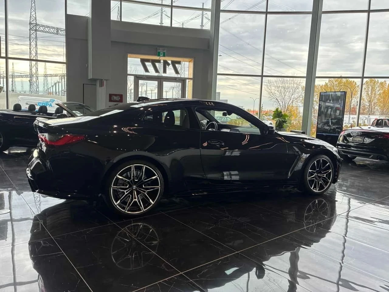 BMW M4, снимка 3 - Автомобили и джипове - 56716882