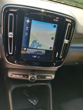Volvo XC40 D3 -150cv R-design , снимка 7