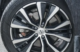 Volvo XC60 Plus Dark Theme AWD | PANO Roof | Leather | Memory, снимка 15