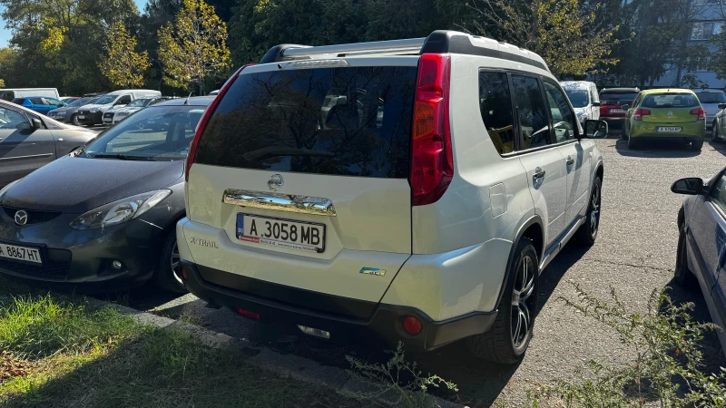 Nissan X-trail T31, снимка 2 - Автомобили и джипове - 47725958