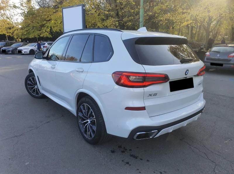 BMW X5 30d xDrive M Sport H/K Завиваща ос , снимка 2 - Автомобили и джипове - 48156674