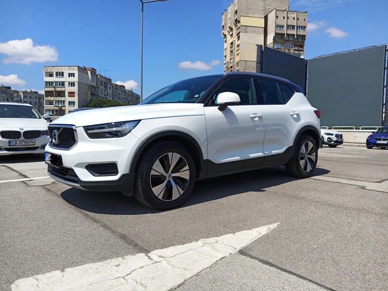 Volvo XC40 Т3 Momentum , снимка 3 - Автомобили и джипове - 51201399